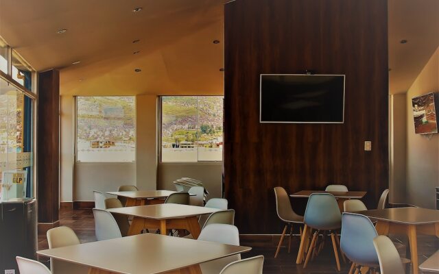 Wayqey Hotel