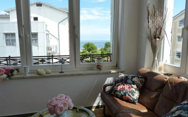 3RW_Terrasse _ Schlo_ Hohenzollern