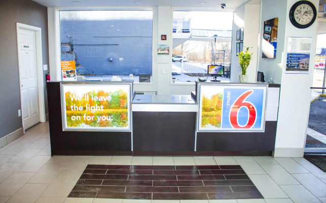 Motel 6 Chilhowie, VA  I-81