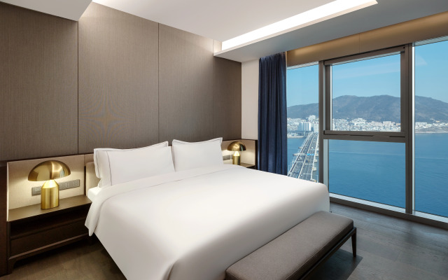 Wyndham Grand Busan Ijin