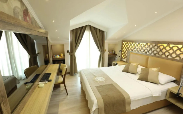 Unluselek Hotel