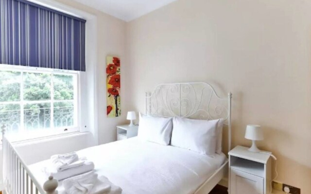 Great Apartment in Beautiful Location!
