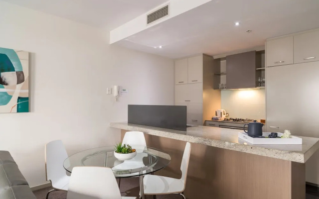 Exquisite Apartments Docklands