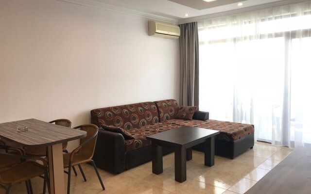 Lazur 5 Apartments