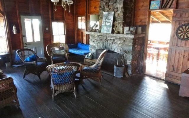 Gwanatchewan Cottage - Private Island