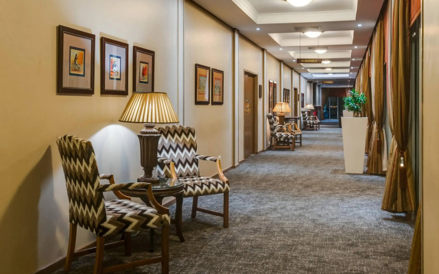 Protea Hotel by Marriott Karridene Beach