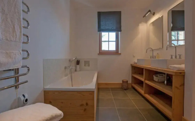 Chalet Baker Vacation Home