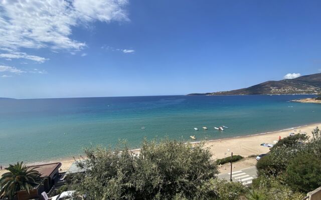 Hotel à Rena d'Oru