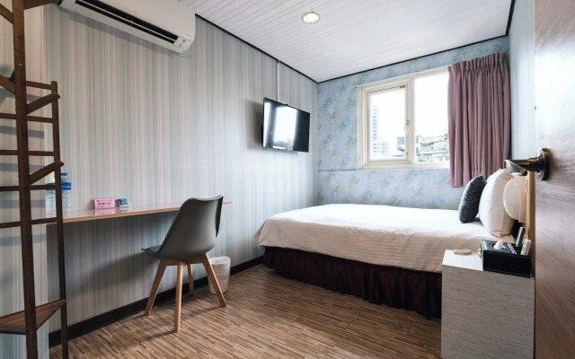 Sofu Hotel