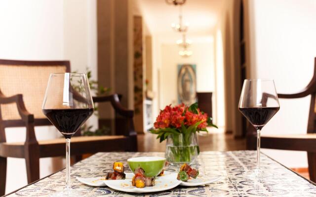 Guaycura Boutique Hotel Beach Club & Spa