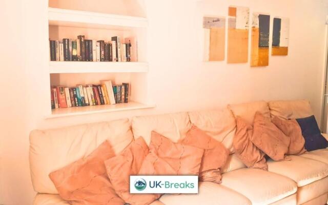 Pet-friendly holiday home