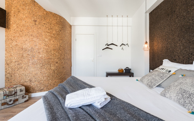 Lisbon Airport Suites