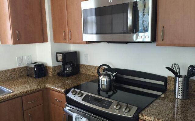 Lyx Miami Suites
