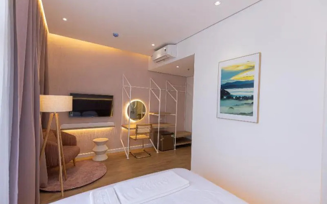 Adela Hostel & Coffee