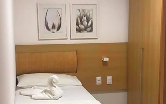 Beach Class Muro Alto 02 Quartos Premium