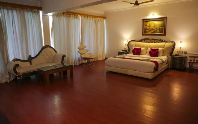 White Pearl Suites
