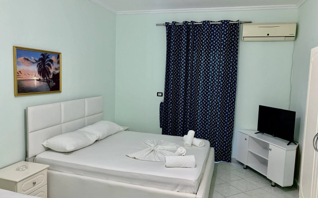 Holiday Apartments Altini
