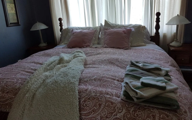 Ye Olde Walkerville Bed & Breakfast