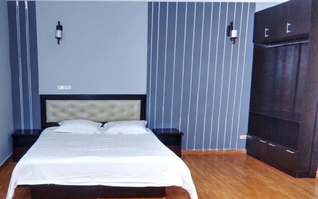 Right Guest House