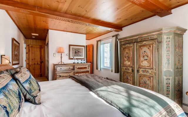 Westwind 205 3BD 3BA Diamond Condo in Lionshead Village