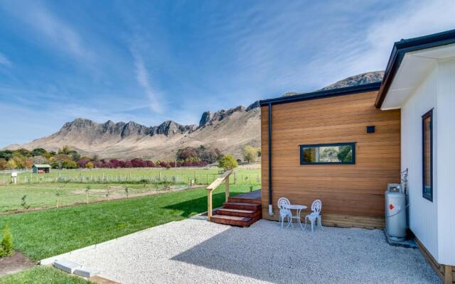 River Range Cottage - Havelock North Holiday Home