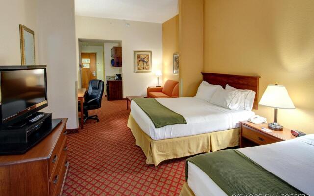 Holiday Inn Express Hotel & Suites Silver Springs - Ocala, an IHG Hotel