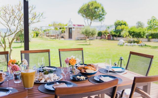 Nastazia Luxury Beach House