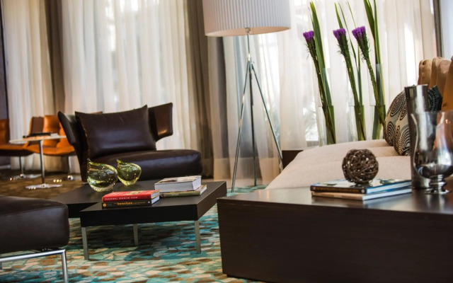Renaissance Barcelona Hotel