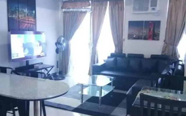 Cubao ManhattanHeights Unit 5H Tower C