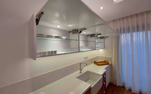 Yalikavaks Finest Mansion