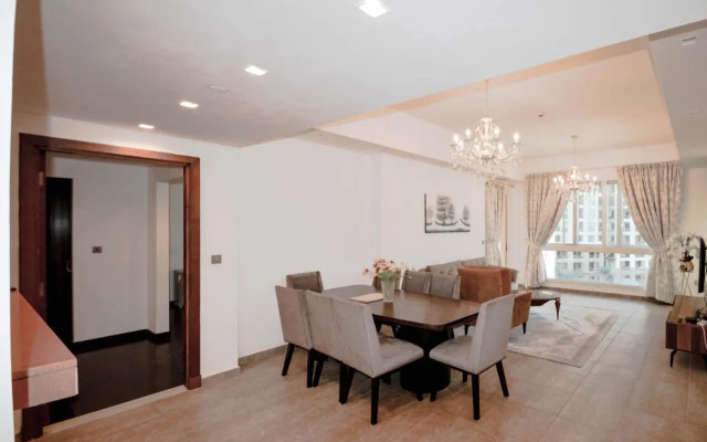 Frank Porter - Marina Residence 5