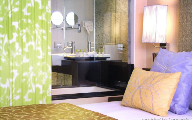 CITICHIC Sukhumvit 13 Bangkok by Compass Hospitality