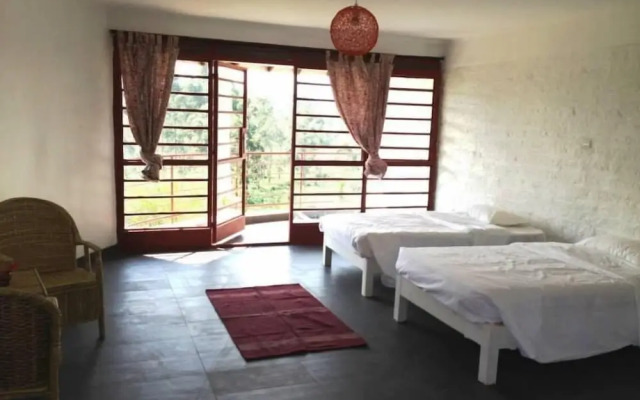 Koi Koi Cultural Village Hotel
