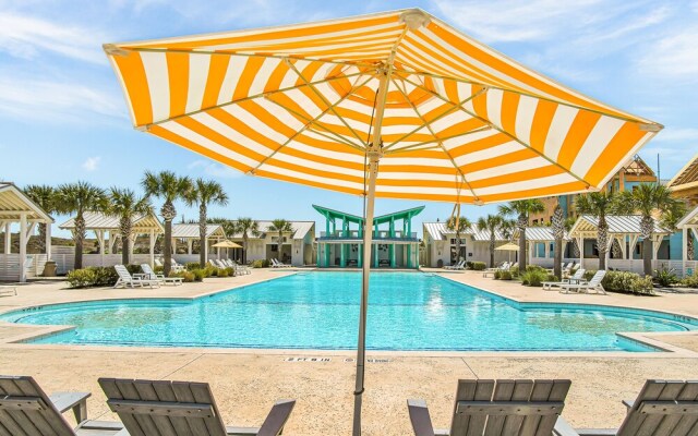 Palm Walk at Sunflower Beach