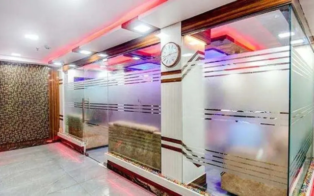 Fabhotel Mega Grand