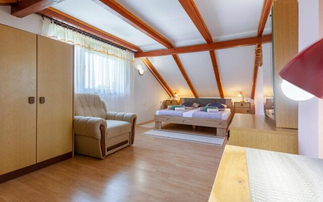 Awesome Apartment in Matulji With Wifi and 1 Bedrooms