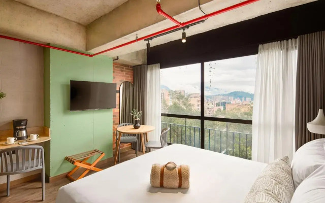 Urbit Social Lofts