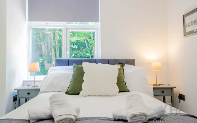 Host Stay Croydon Road Dwelling