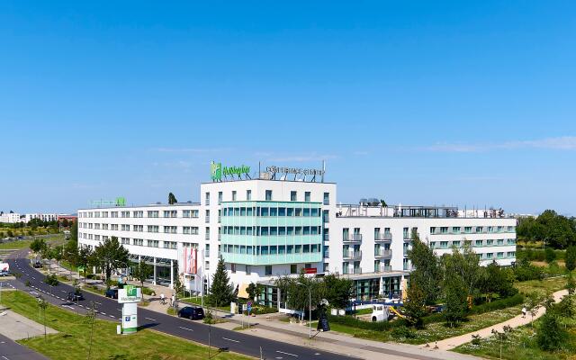 Holiday Inn Berlin Airport - Conference Centre by IHG