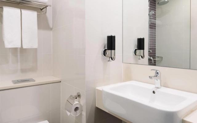 Hotel Traveltine Downtown Singapore, Trademark Collection