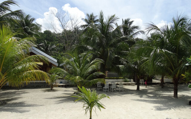 Hof Gorei Beach Resort