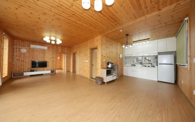 Boryeong Sky Garden Pension