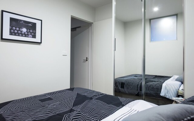 Roomerang at Melbourne Star 23