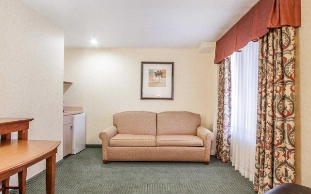The Hotel B