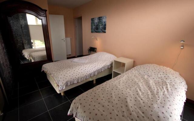 De Oude School 4 pers app