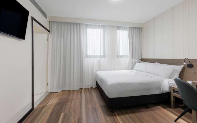 Best Western Queen Victoria Market Hotel – Guest Rooms – Melbourne