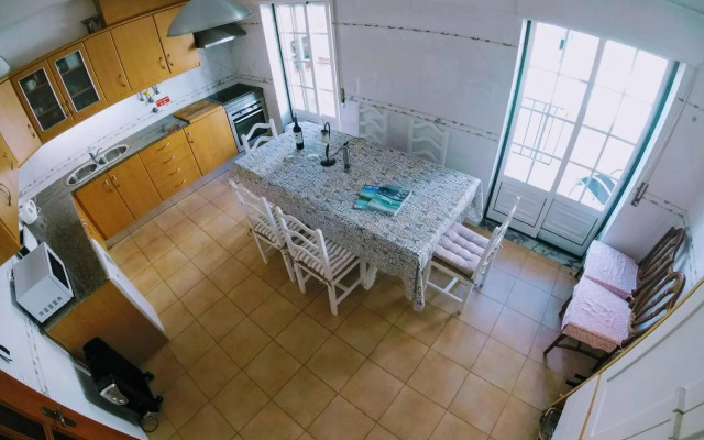 Peniche Surf Lodge 2