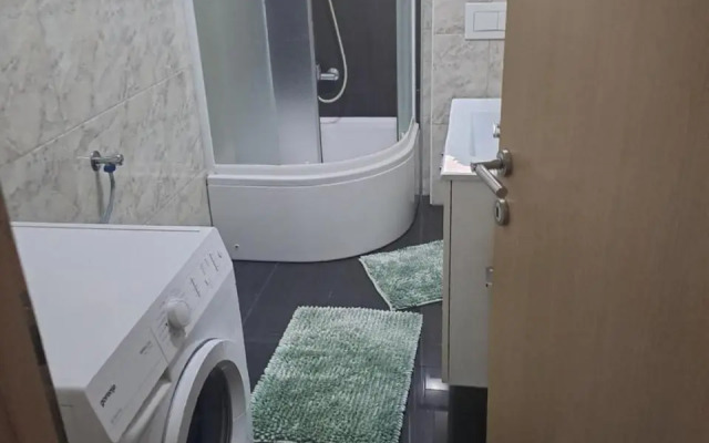 Apartment Mira