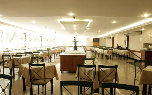 Summit Suítes Hotel Paulista