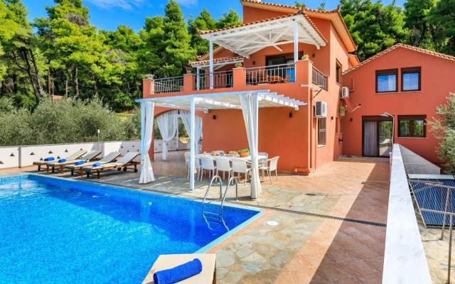 Villa Amaryllis by Kardous Skopelos Villas